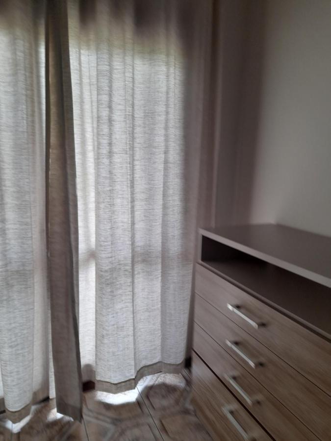 Apartamento Com Varanda Nos Quartos E Sala - Residencial Zanin Канела Экстерьер фото